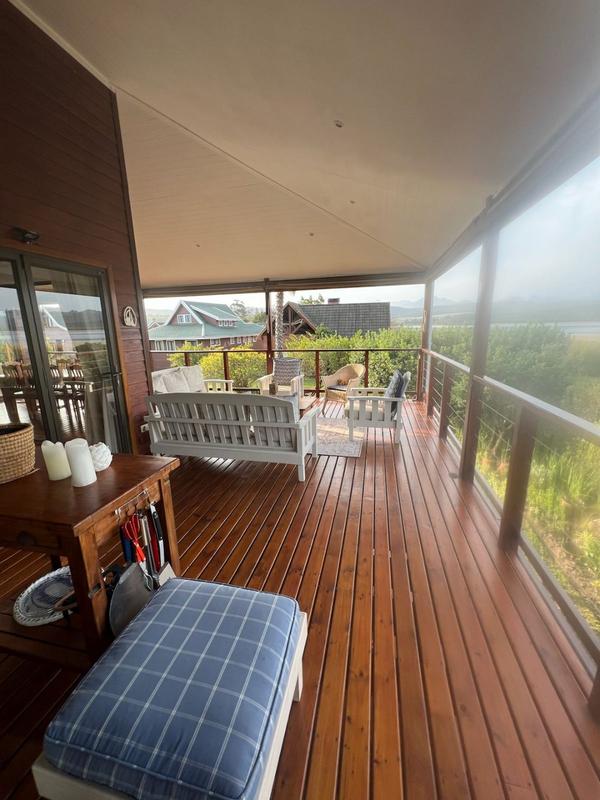 To Let 4 Bedroom Property for Rent in Sedgefield Rural Western Cape
